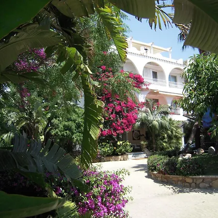 Отель Simius Playa